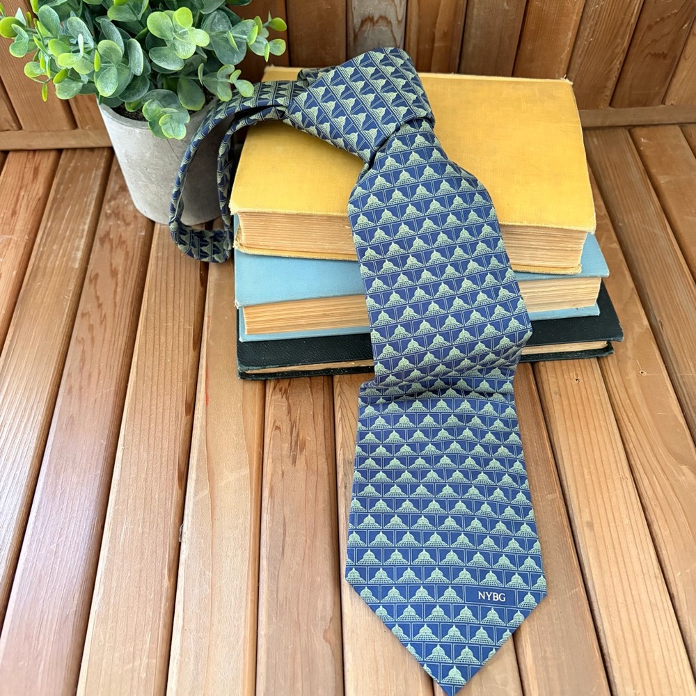 New York Botanical Garden Silk Blue Necktie